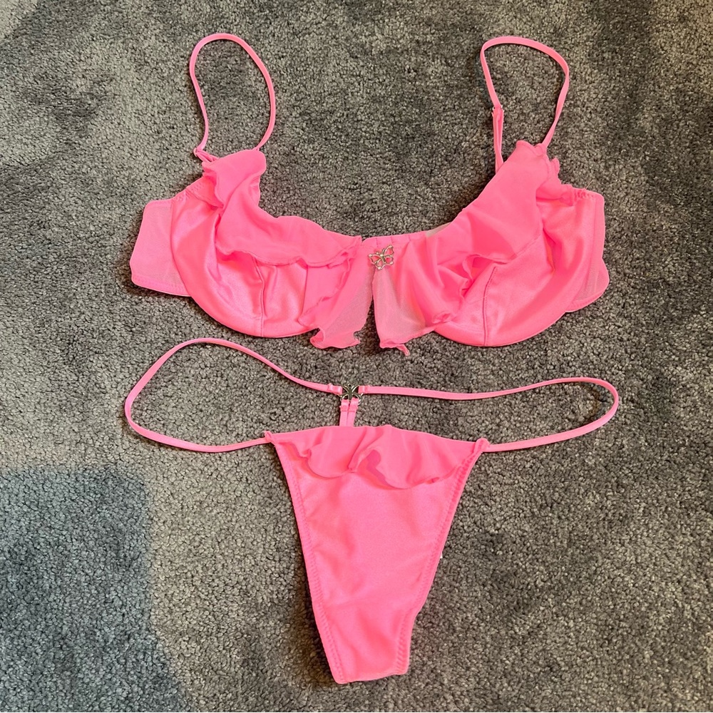 urban outfitters butterfly ruffle underwire bra